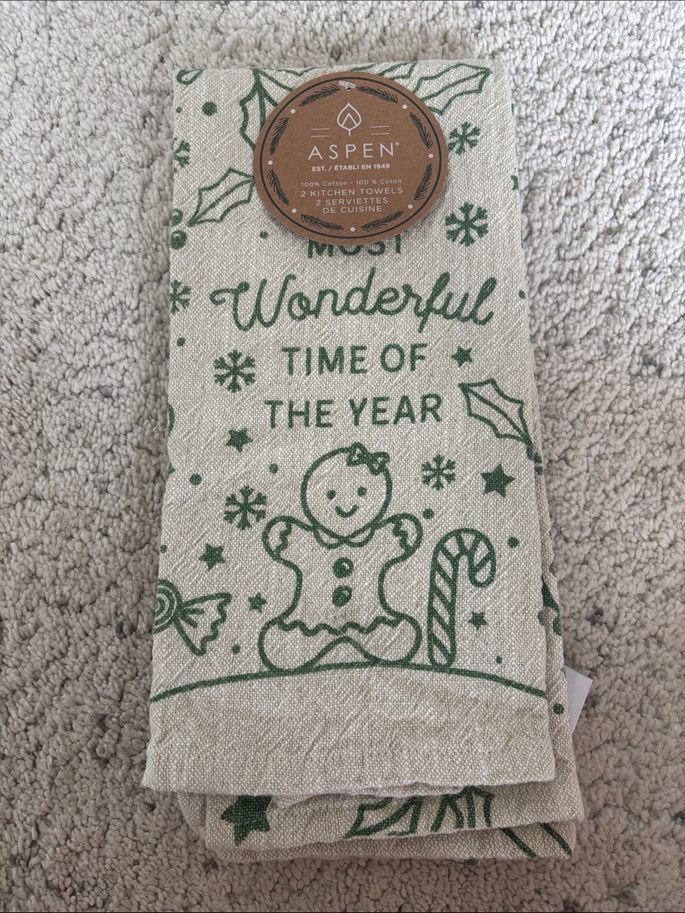 Aspen Cream And Green 'Most Wonderful Time of the Year' Kitchen Christmas Towels